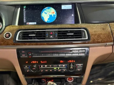 2015 بي ام دبليو الفئة السابعة 740 إل أي إنديفيجوال