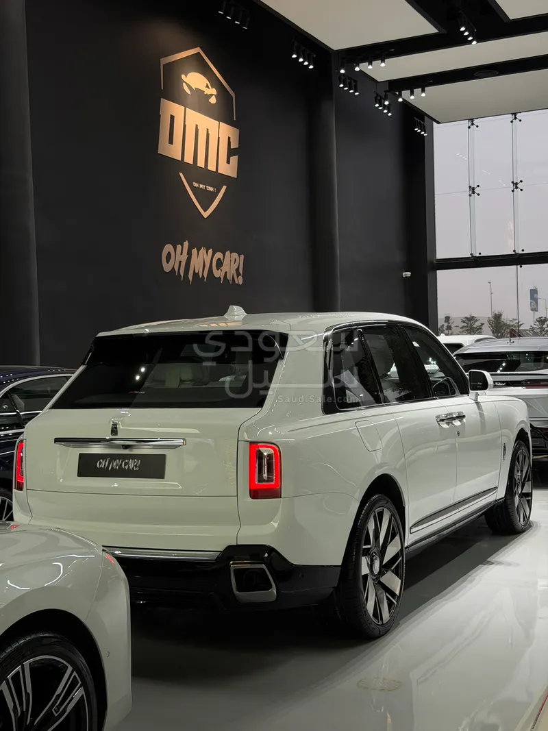 2019 رولز رويس كولينان سلفر بادج