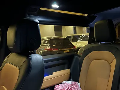 2023 لاند روفر ديفيندر 90