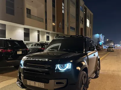 2023 لاند روفر ديفيندر 90