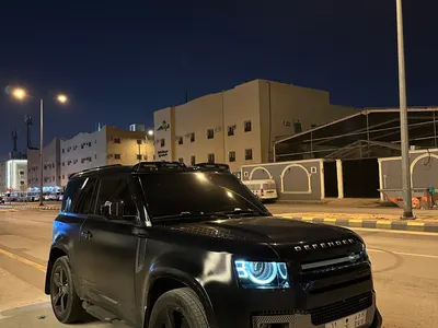 2023 لاند روفر ديفيندر 90