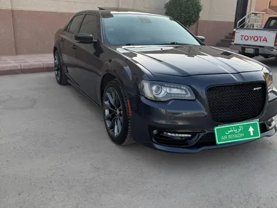 2016 كرايسلر 300 سي اكزكتيف