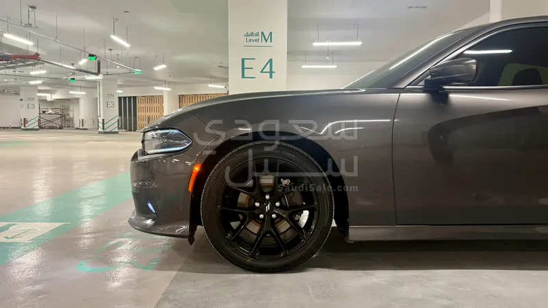 2020 دودج تشارجر جي تي