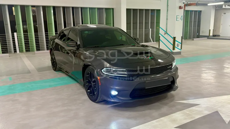 2020 دودج تشارجر جي تي