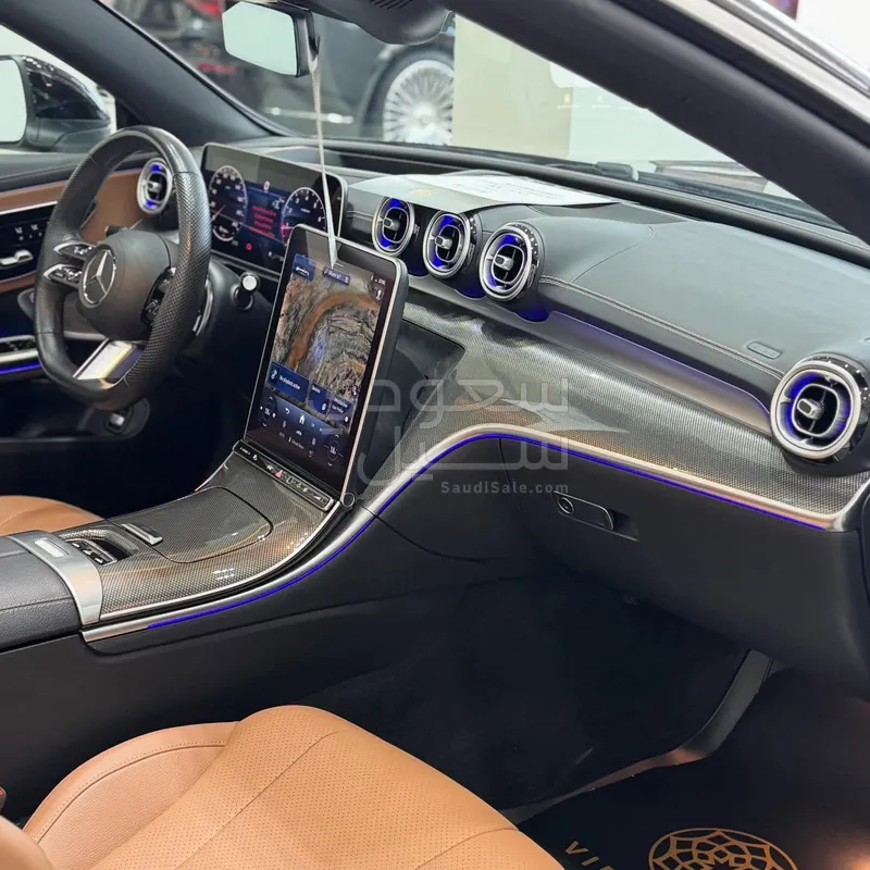 2024 مرسيدس - بنز سي إل إي 300