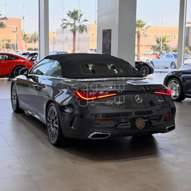 2024 مرسيدس - بنز سي إل إي 300
