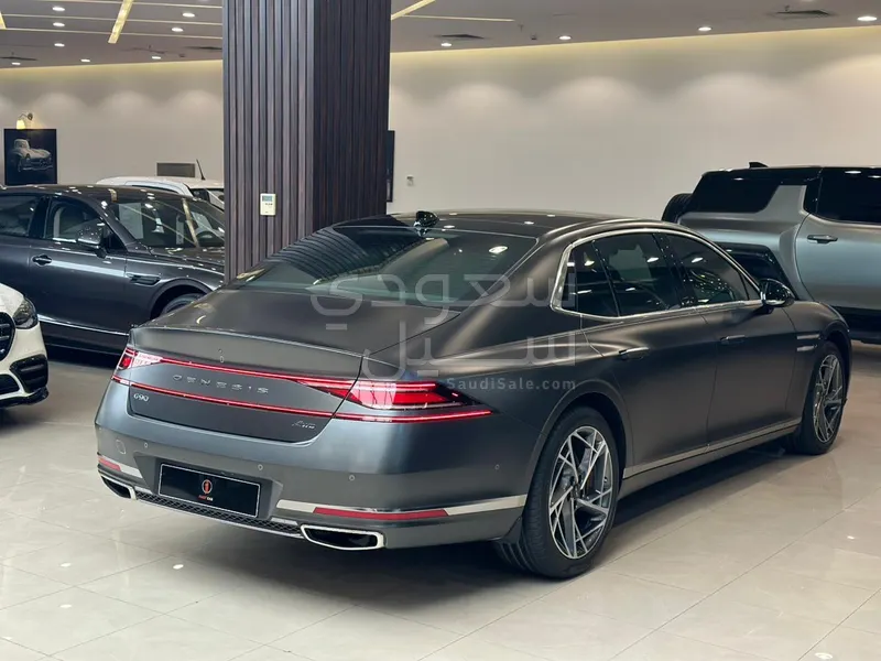 2022 جينيسيس جي 90