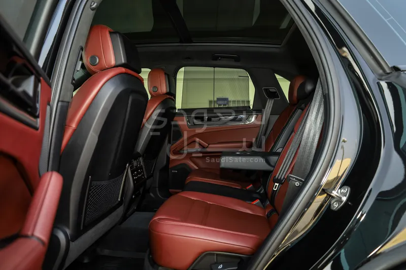 2025 بورش كايين جي تي اس