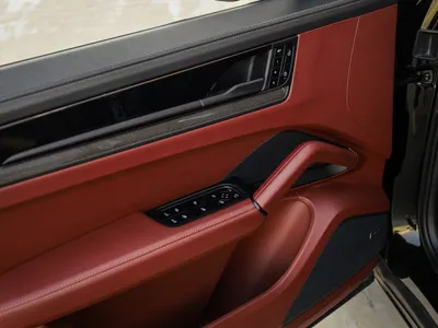 2025 بورش كايين جي تي اس