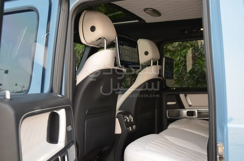 2025 مرسيدس - بنز جي 63 أي إم جي