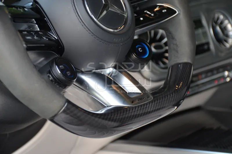 2025 مرسيدس - بنز جي 63 أي إم جي