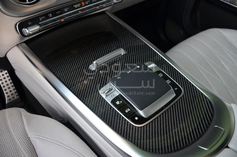 2025 مرسيدس - بنز جي 63 أي إم جي