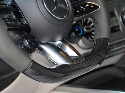 2025 مرسيدس - بنز جي 63 أي إم جي