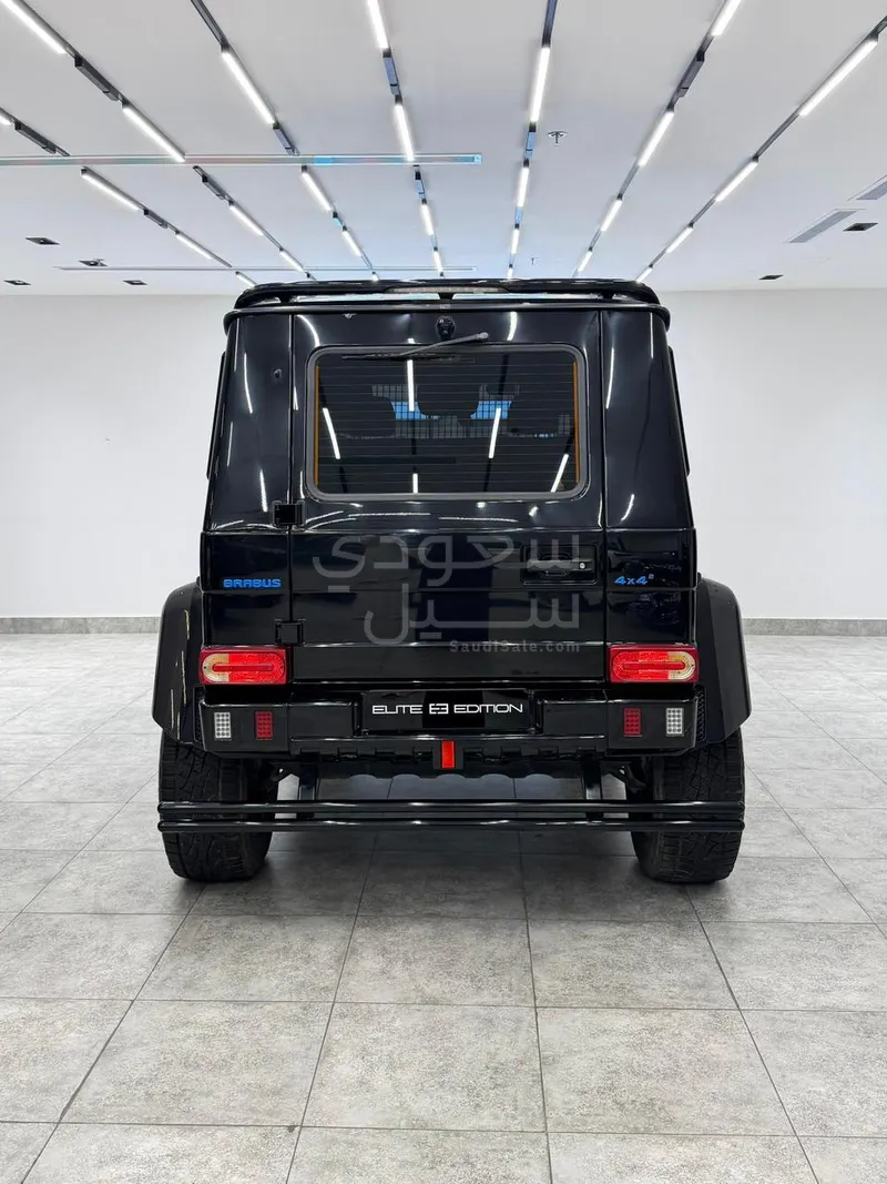 2017 مرسيدس - بنز جي 500 4×4