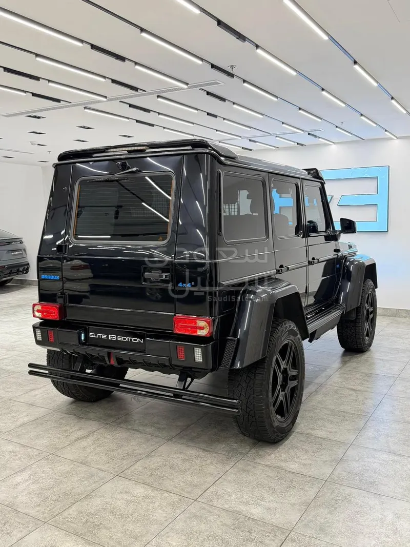 2017 مرسيدس - بنز جي 500 4×4