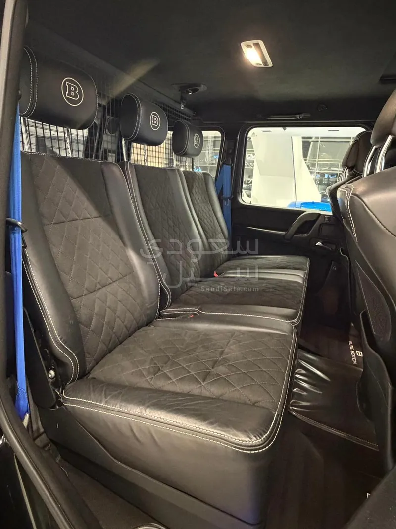 2017 مرسيدس - بنز جي 500 4×4