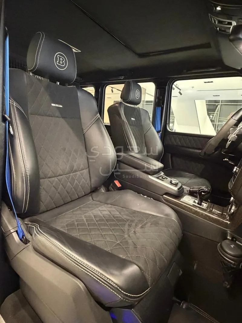 2017 مرسيدس - بنز جي 500 4×4