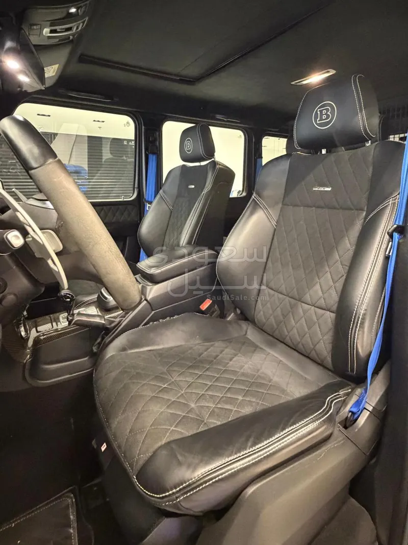 2017 مرسيدس - بنز جي 500 4×4