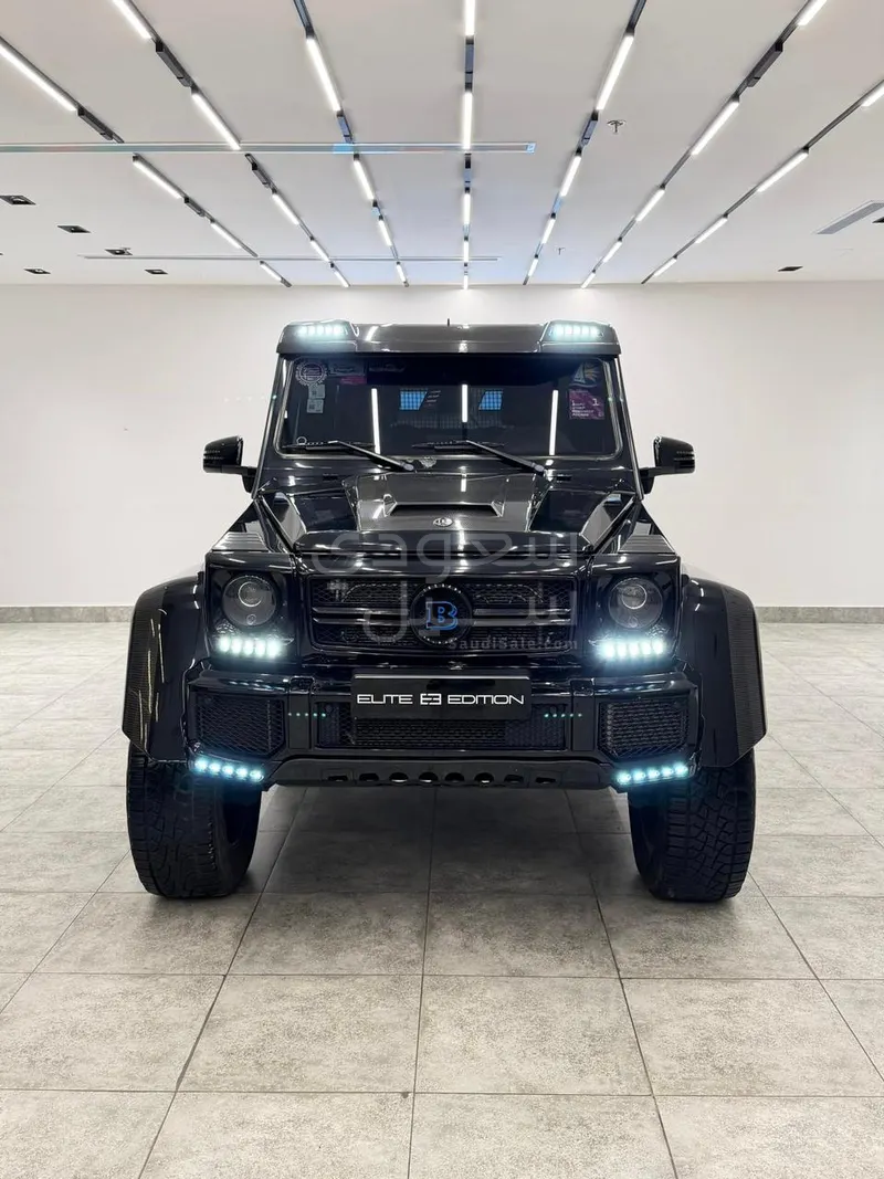 2017 مرسيدس - بنز جي 500 4×4