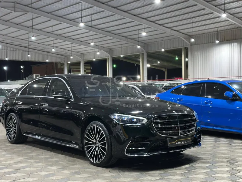 2023 Mercedes-Benz S 450