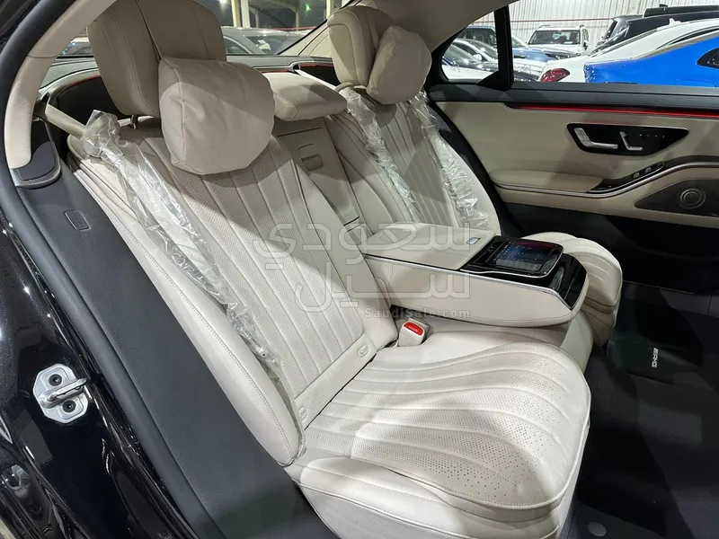 2023 Mercedes-Benz S 450