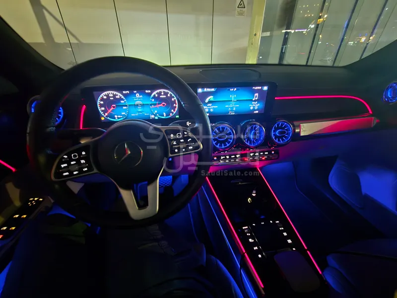 2021 مرسيدس - بنز جي إل بي 200