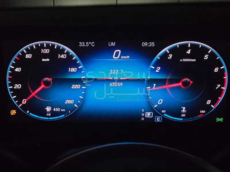 2021 مرسيدس - بنز جي إل بي 200