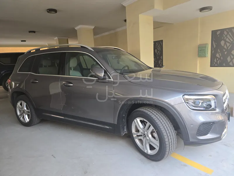 2021 مرسيدس - بنز جي إل بي 200