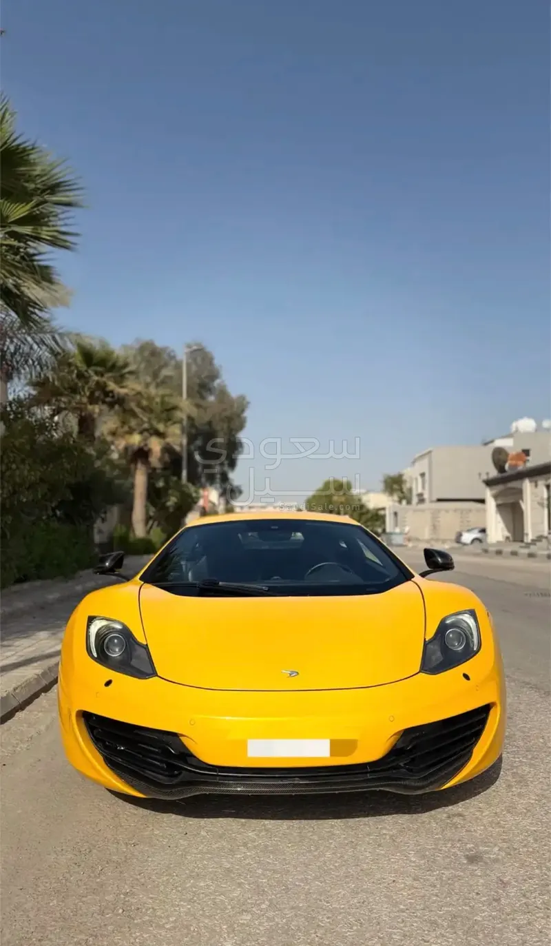 2013 مكلارين إم بي 4