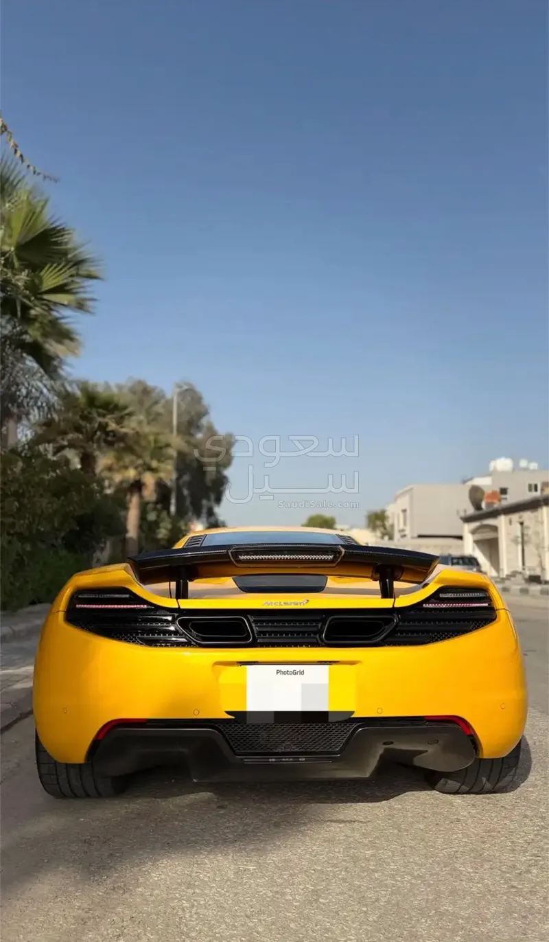 2013 مكلارين إم بي 4