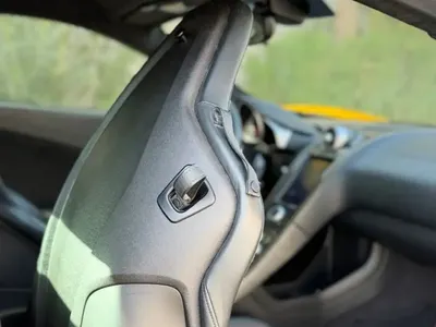 2013 مكلارين إم بي 4