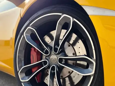 2013 مكلارين إم بي 4