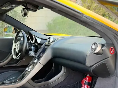 2013 مكلارين إم بي 4