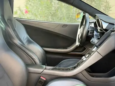 2013 مكلارين إم بي 4