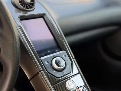 2013 مكلارين إم بي 4