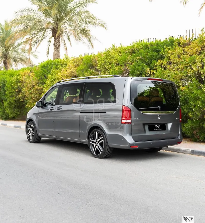 2021 مرسيدس - بنز في 250