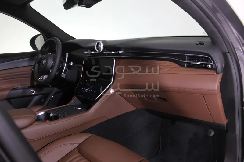 2024 مازيراتي جريكالي جي تي