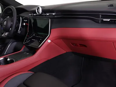 2025 مازيراتي جريكالي مودينا