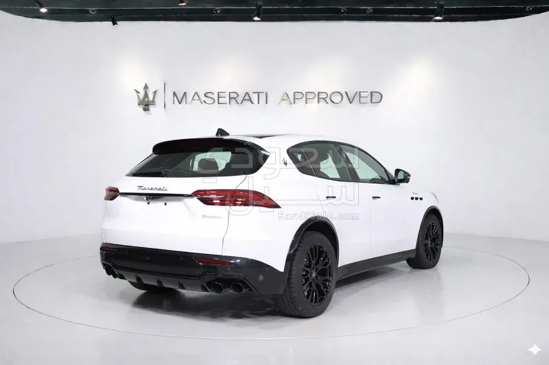 2025 مازيراتي جريكالي مودينا