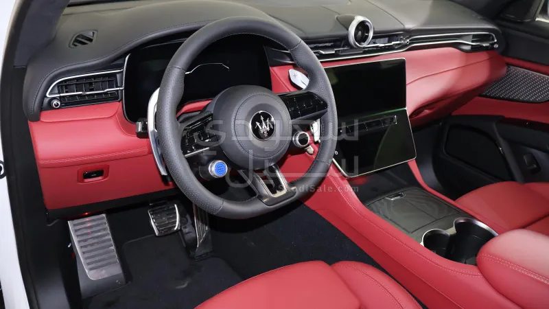 2025 مازيراتي جريكالي مودينا