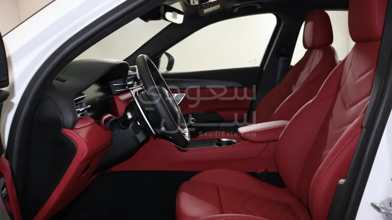 2025 مازيراتي جريكالي مودينا