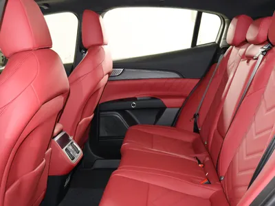 2025 مازيراتي جريكالي مودينا