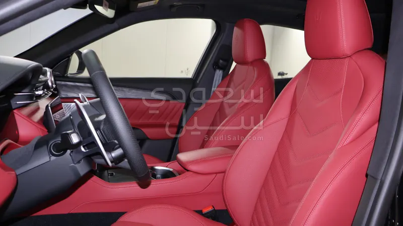 2025 مازيراتي جريكالي مودينا