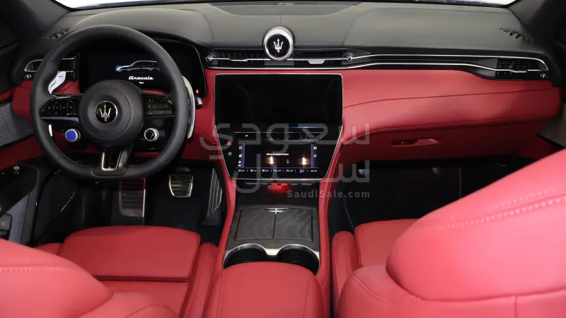 2025 مازيراتي جريكالي مودينا