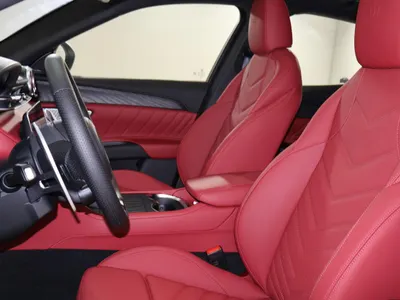 2025 مازيراتي جريكالي مودينا