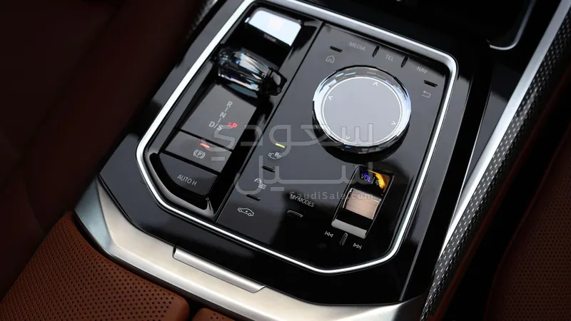 2026 بي ام دبليو الفئة السابعة 760 إل أي