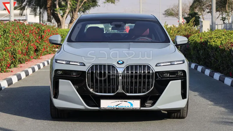 2026 بي ام دبليو الفئة السابعة 760 إل أي