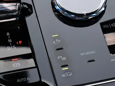 2026 بي ام دبليو الفئة السابعة 760 إل أي