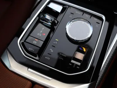 2026 بي ام دبليو الفئة السابعة 760 إل أي