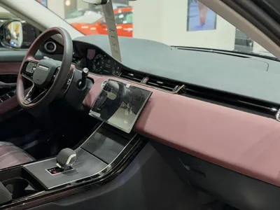 2025 لاند روفر رينج روفر ايفوك